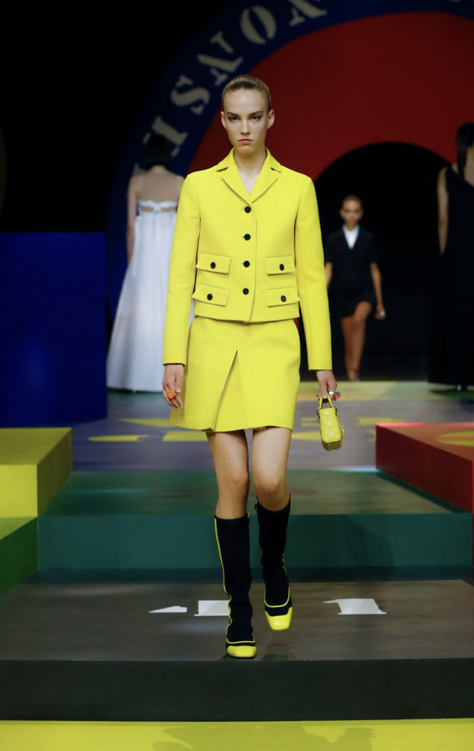 Dior: Gamifying 'The Slim Look' - Al 